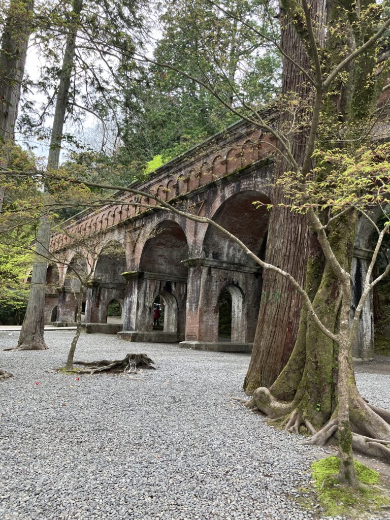 水路閣(琵琶湖疏水の水路橋)