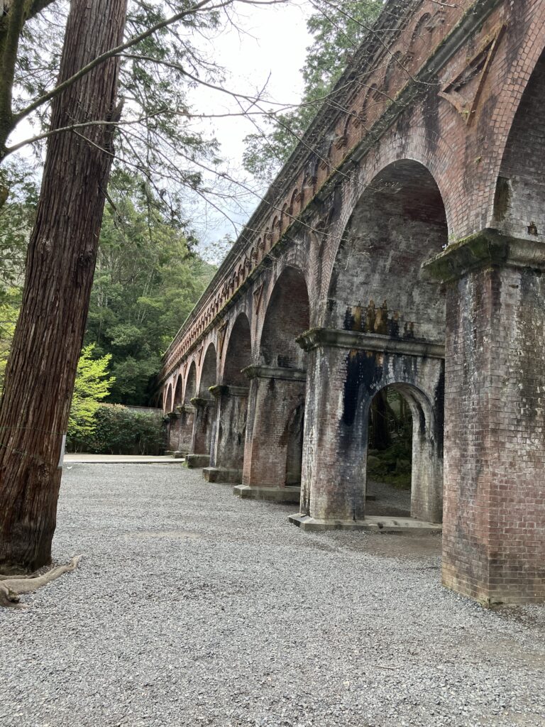 水路閣(琵琶湖疏水の水路橋)